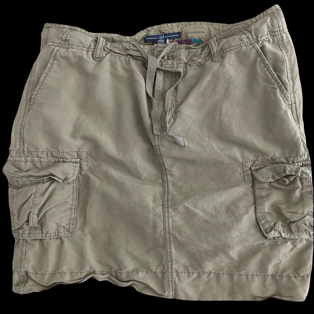 GAP Women's Army Green Cargo Skirt - Sz 10